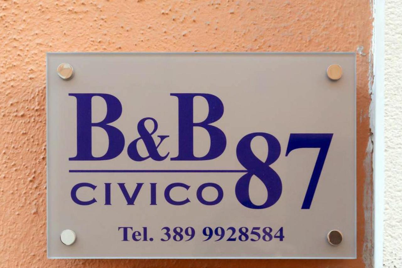 Bed & Breakfast Civico 87 *